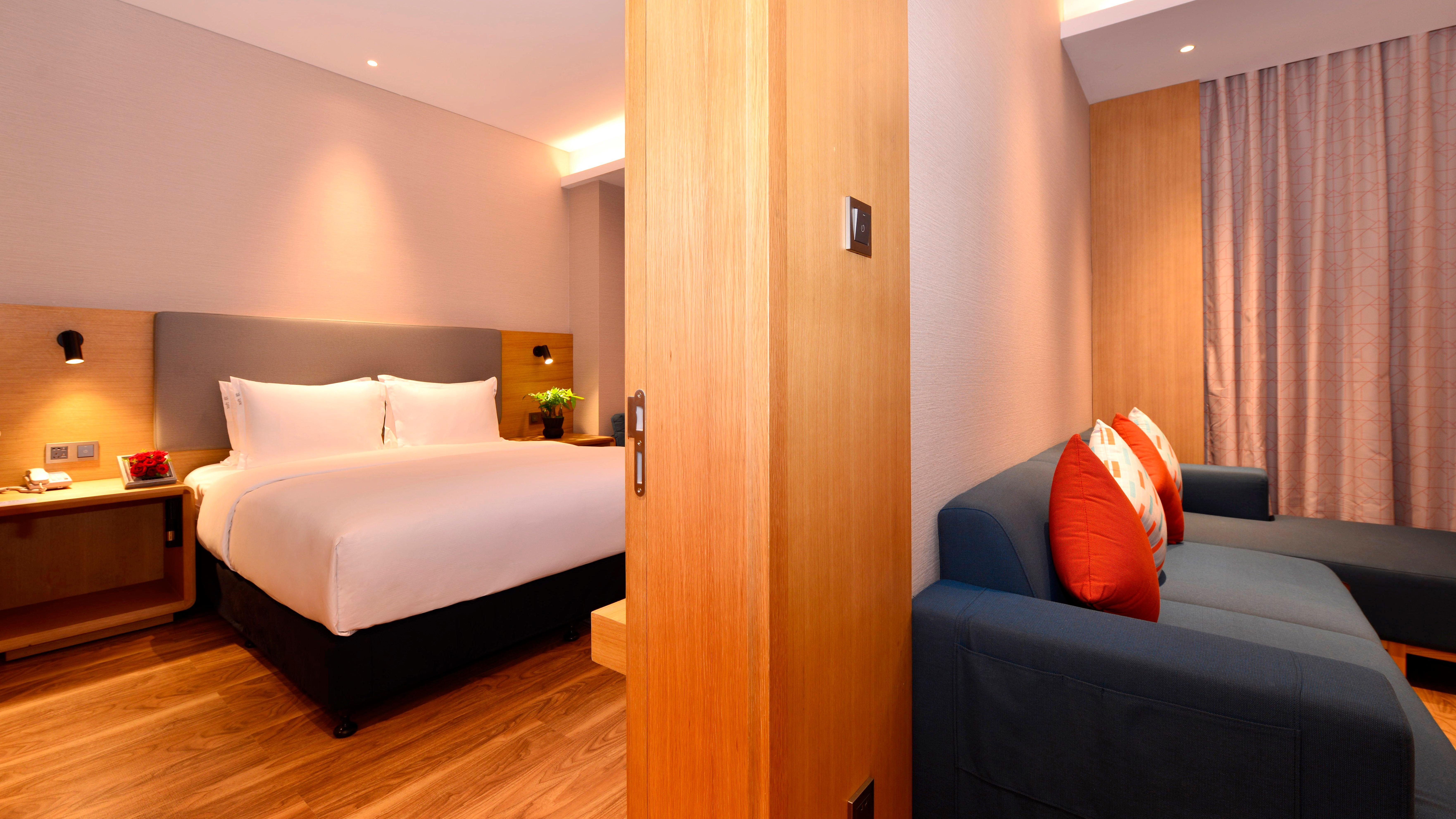 Holiday Inn Express Luanchuan By Ihg Eksteriør billede