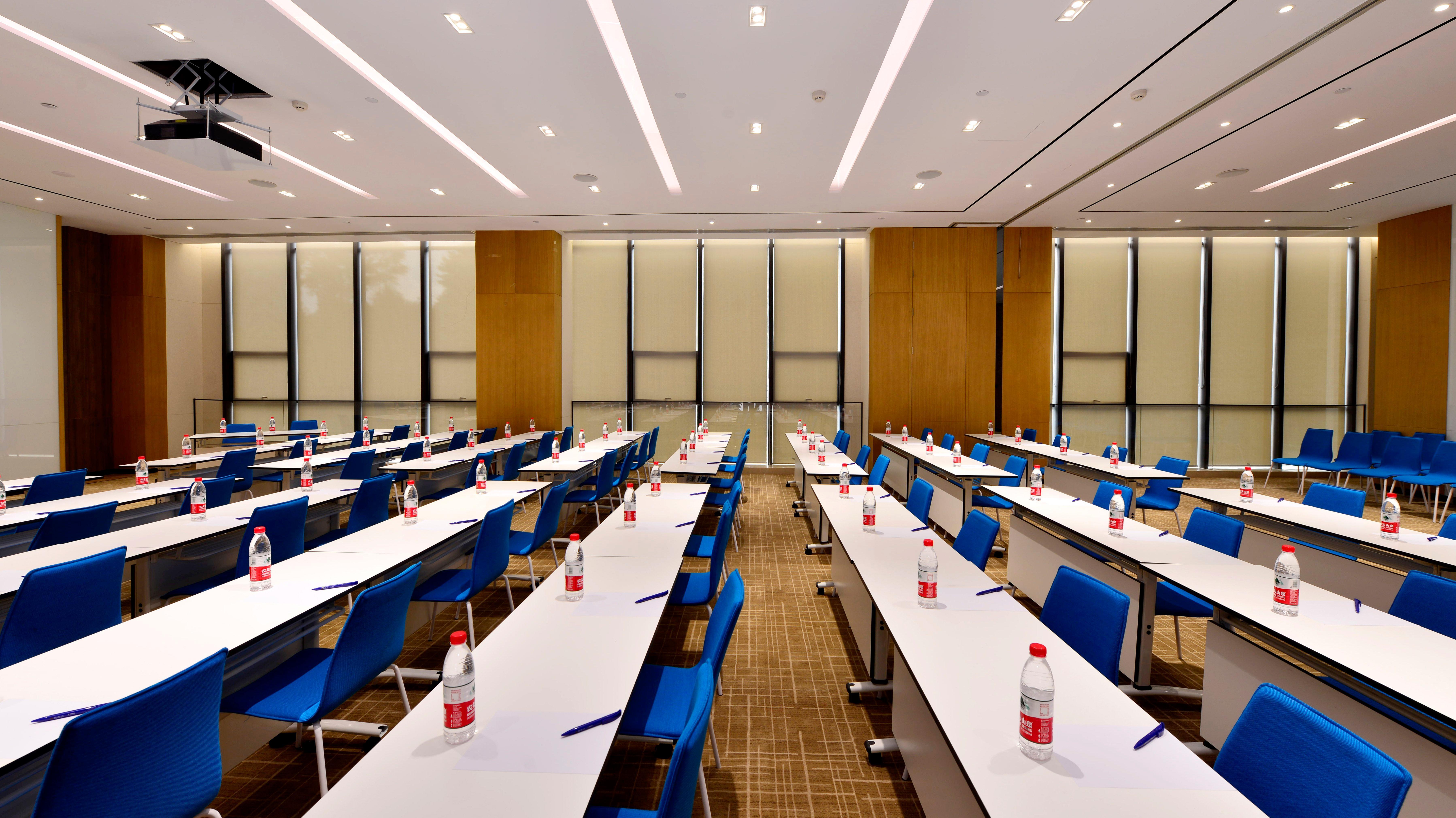 Holiday Inn Express Luanchuan By Ihg Eksteriør billede
